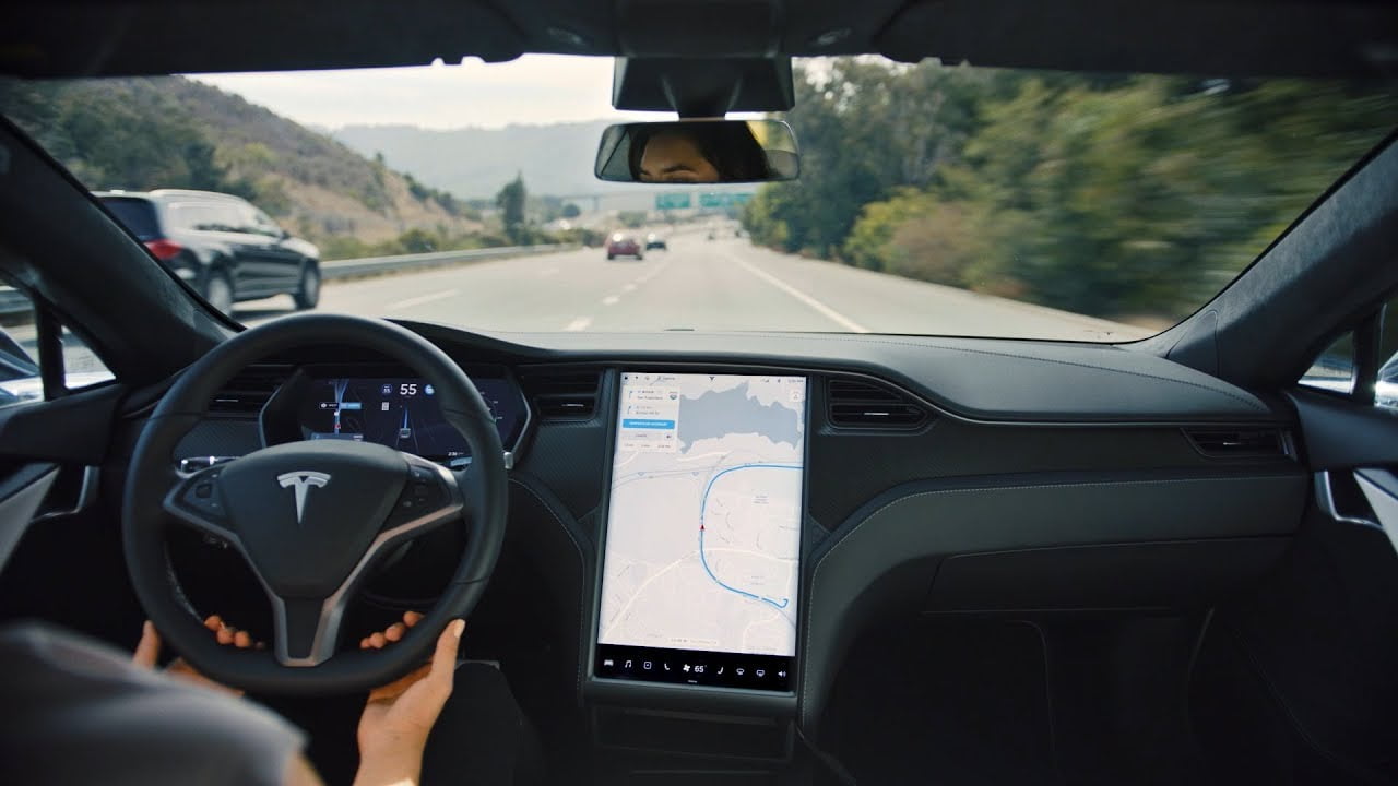 Les Teslas utilisant l'Autopilot ont huit fois moins de risques d'être impliquées dans un accident
