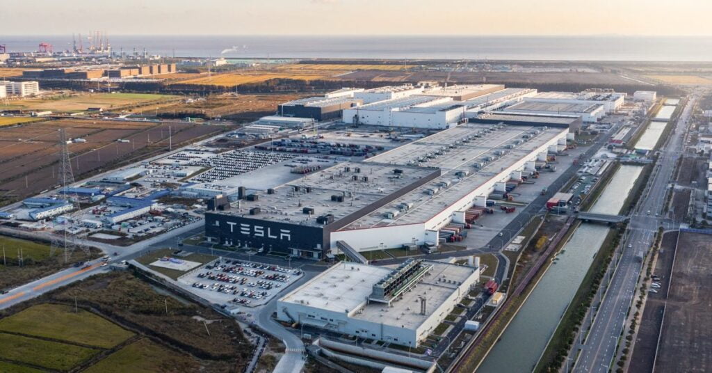 Tesla est de retour à la Gigafactory de Shanghai pour atteindre de nouveaux records de production
