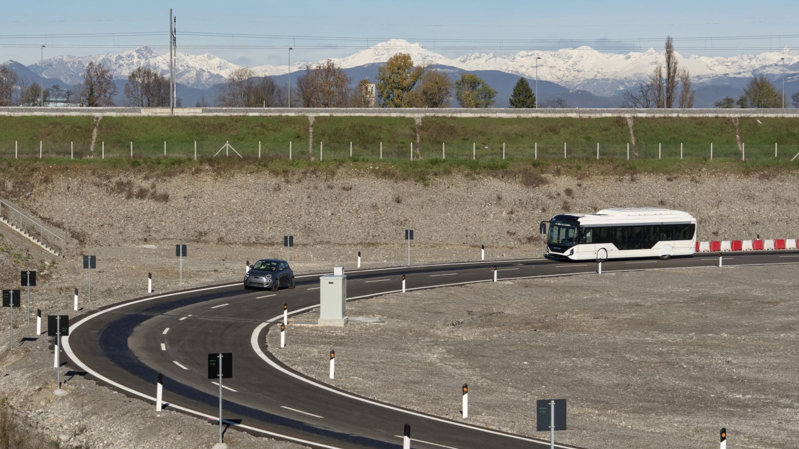 Stellantis Arena Futurico draadloos opladen