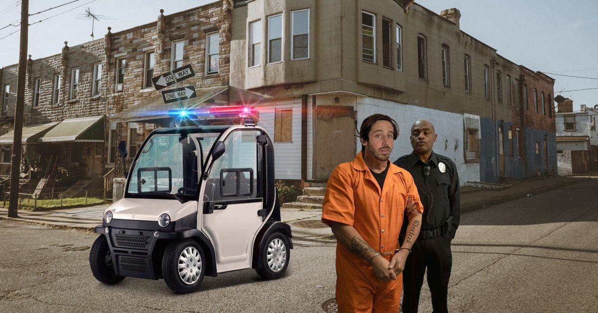 Le véhicule électrique Alibaba de la semaine, incroyablement bizarre : La plus petite voiture de police électrique du monde