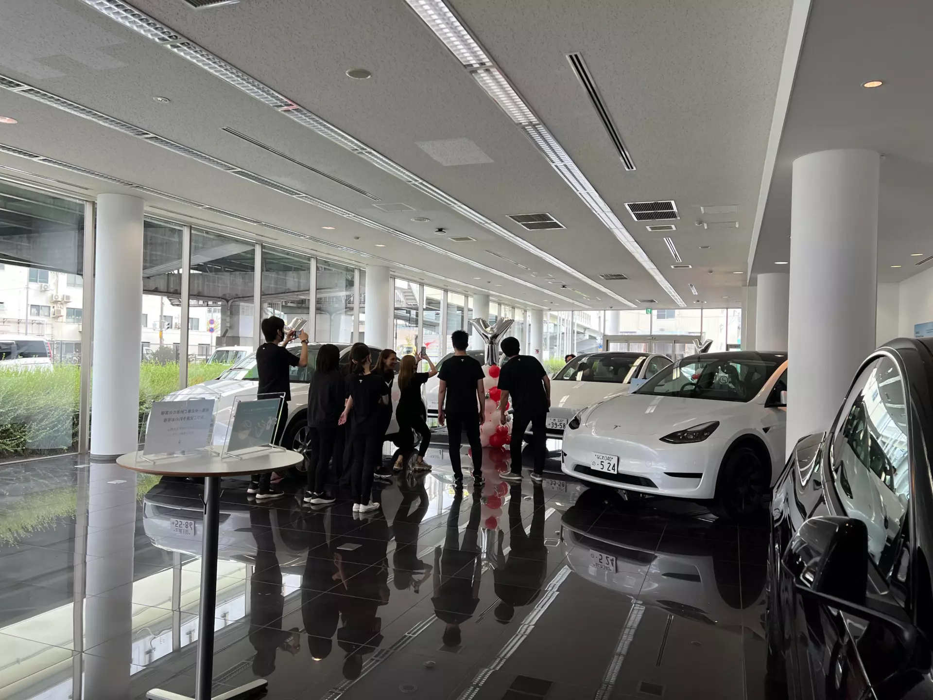 Les premières livraisons du Tesla Model Y commencent au Japon [PICS] - TeslaNorth.com
