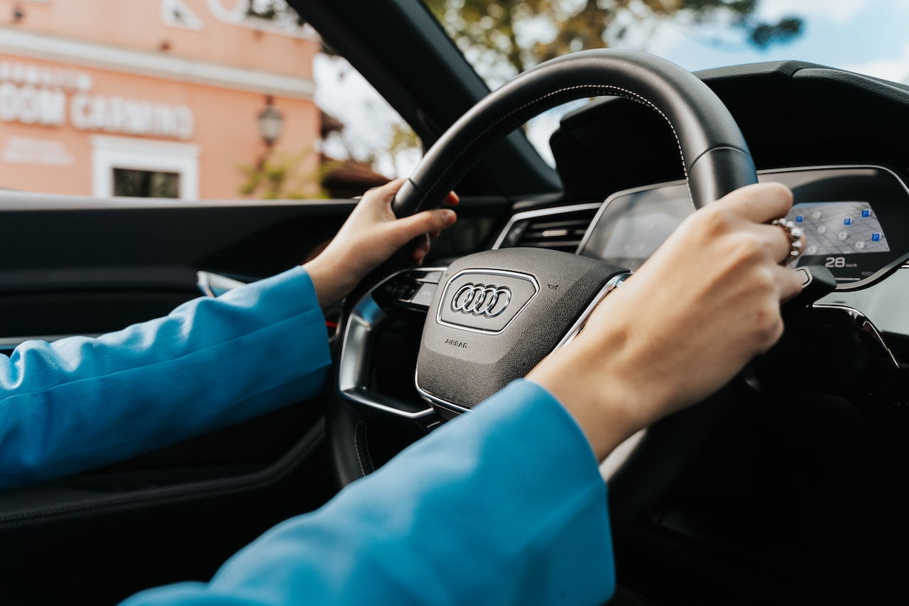 Des moyens de se détendre en voyageant en voiture ! | myelectrics.com