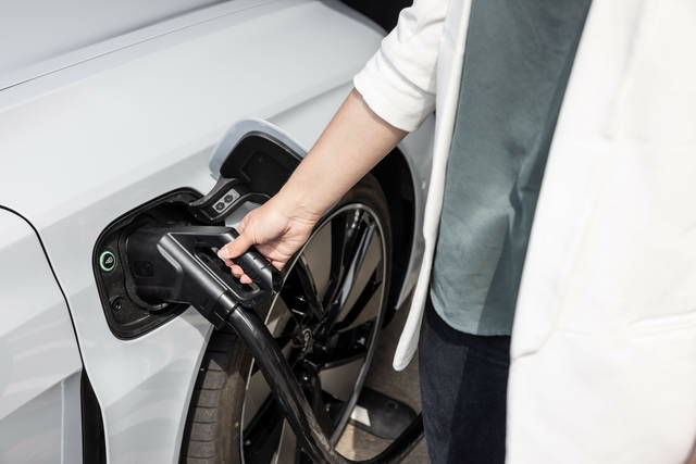 Combien coûte la recharge de votre voiture électrique ?