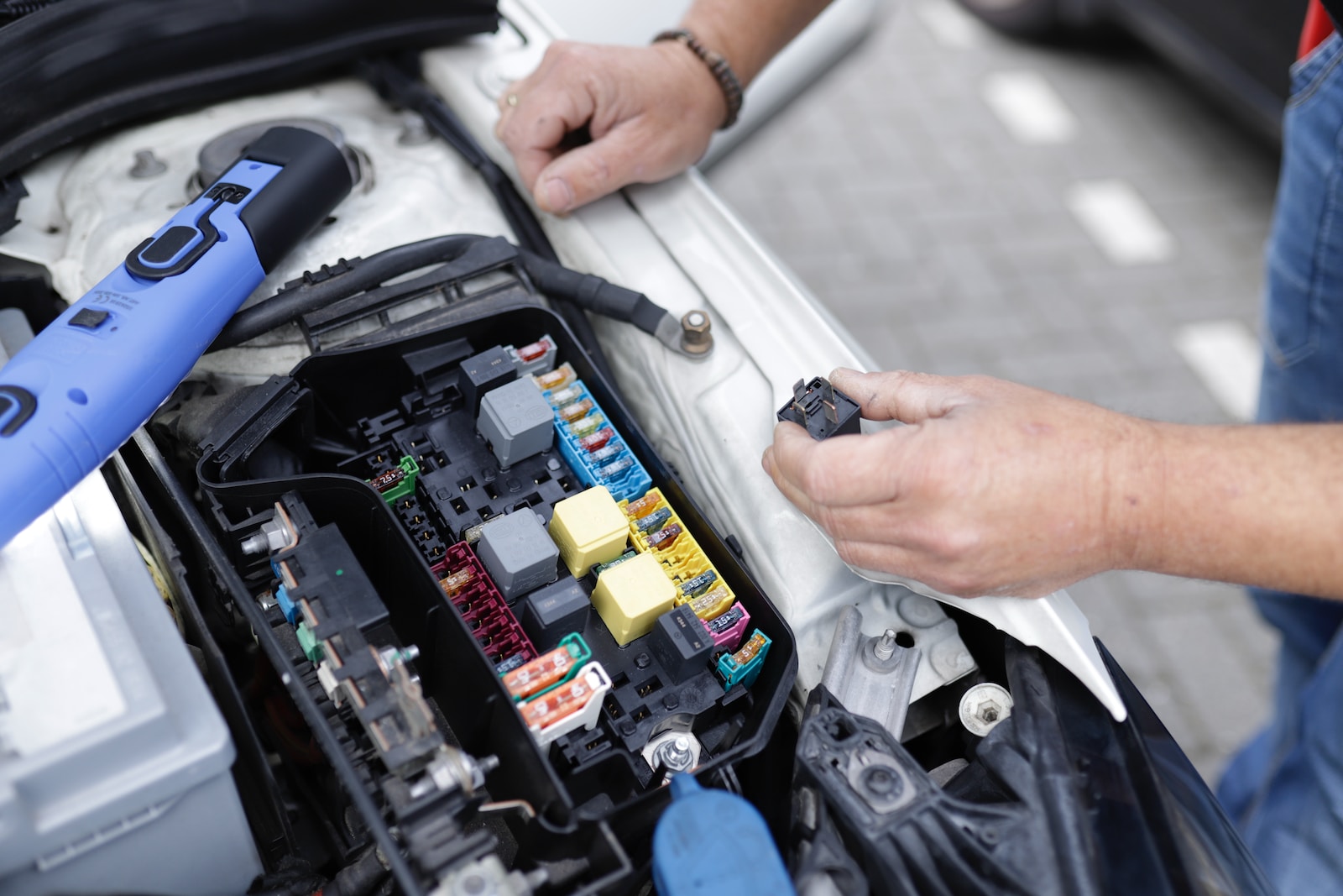 Réparation voitures électriques
