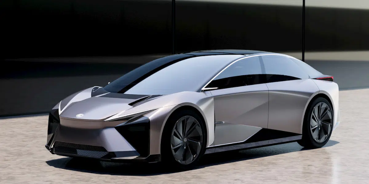 Lexus IS électrique